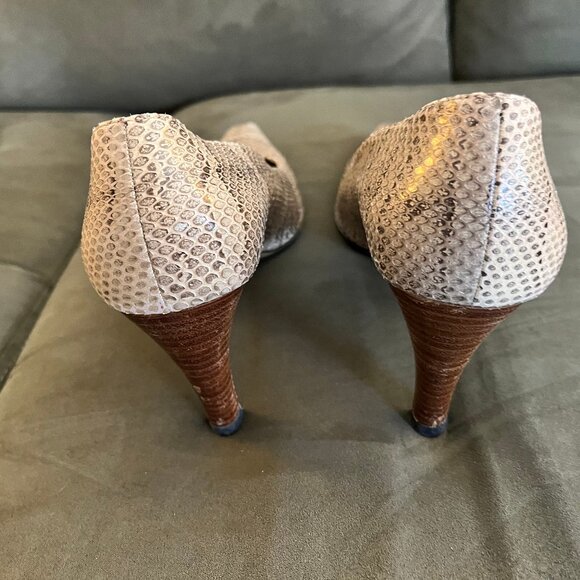 Vintage Gucci Snakeskin Heels Size 37 1/2 C - Picture 11 of 14